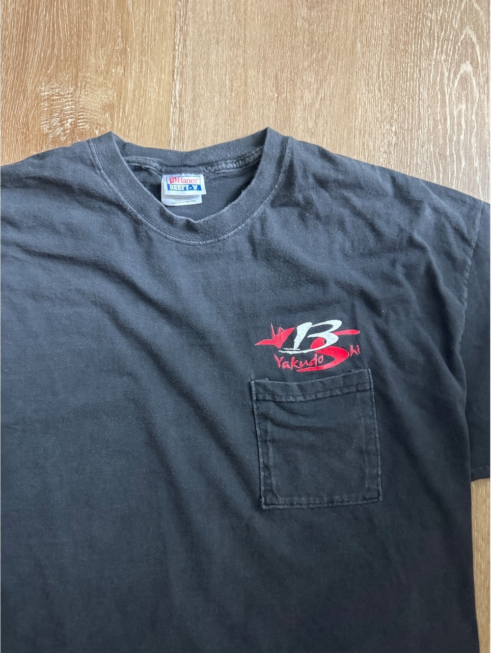 Yakudoshi Hanes Beefy-T Vintage Black Pocket T-Shirt XL - Picture 2 of 9